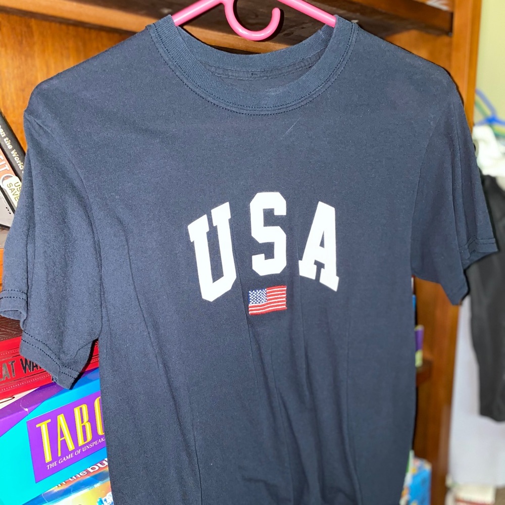 Brandy Melville USA Graphic T